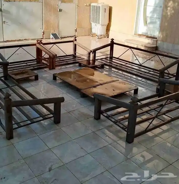 كراسي و طاولات حديد 2