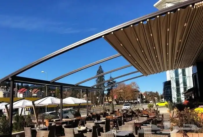 مظلات متحركه كهربائية توصيل جميع المحافظات 9