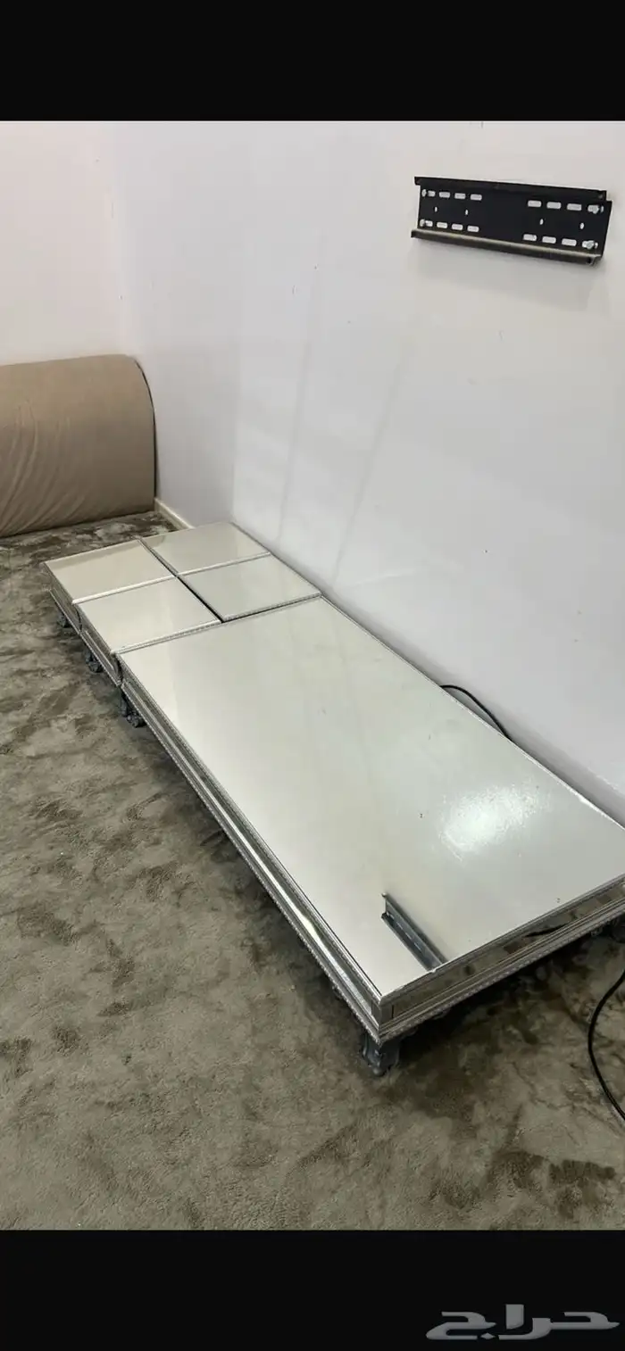 اثاث 0