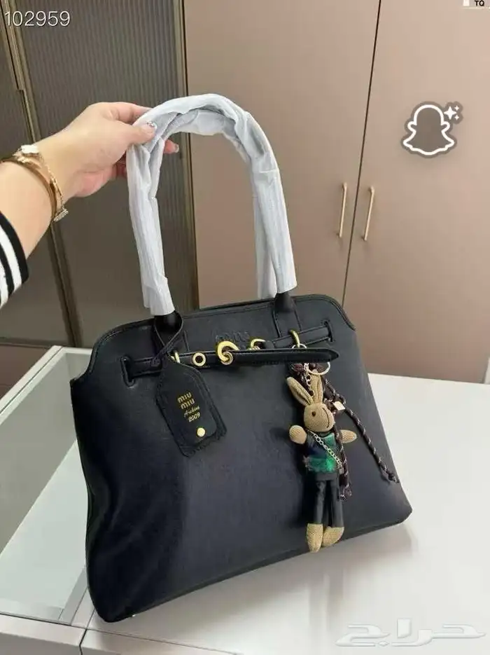 شوزات وشنط ماستر كواليتي 56