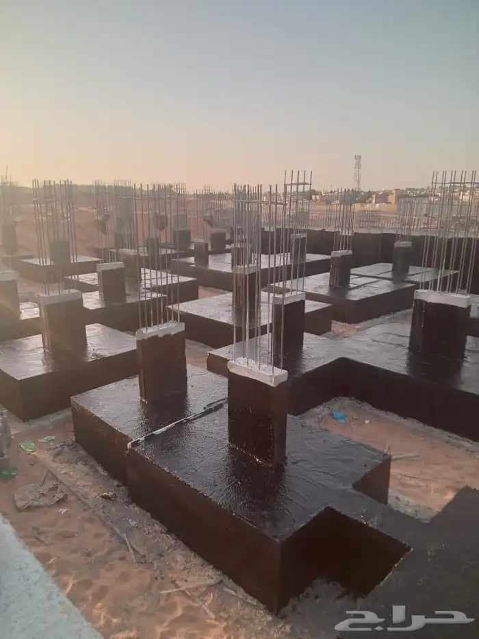 سطحك بأمان مع أفضل مواد العزل الحديثة 1