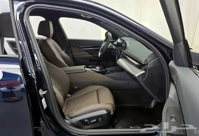 بي ام دابليو 520i 2024معرض الميموني للاستيراد من كوريا 7
