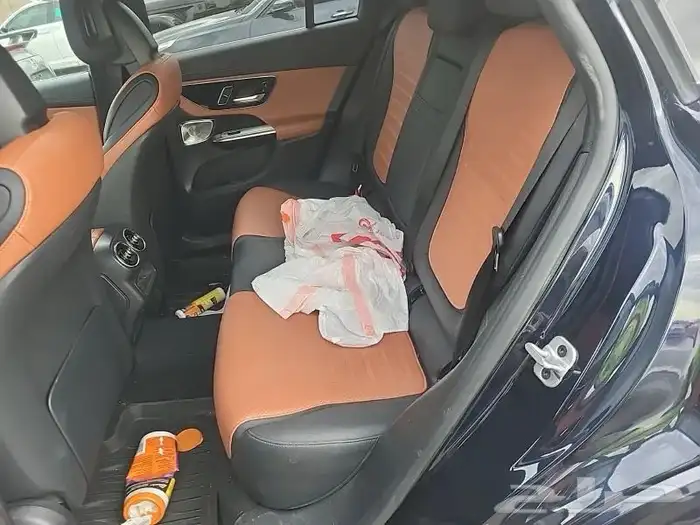 جيب GLC300 كوب 2024 بسعر 255 ألف واصل للبيت 13