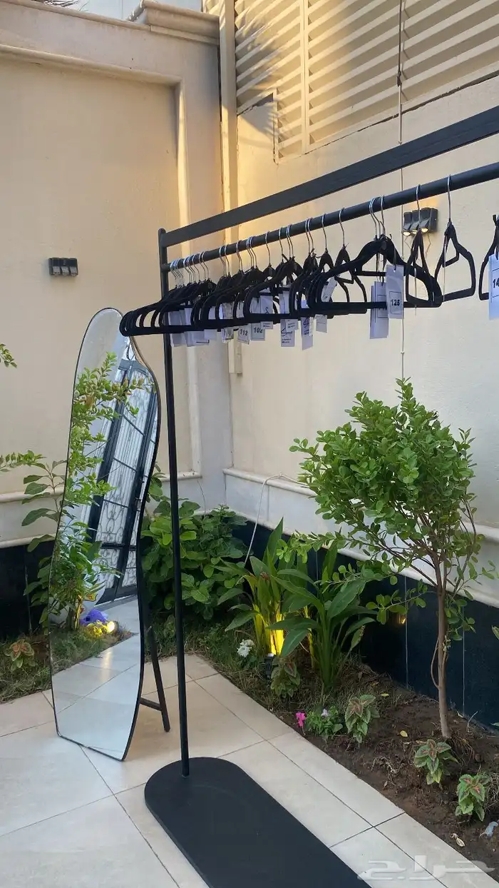 ستاند عبايات 1