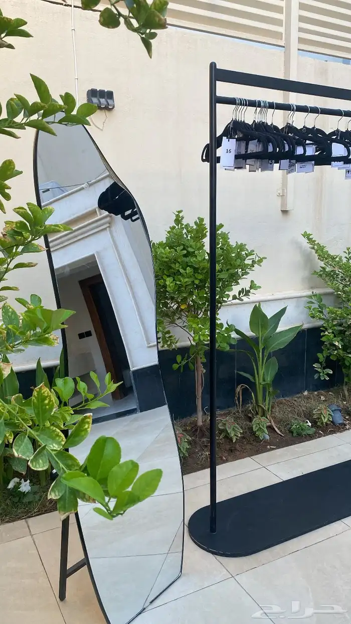 ستاند عبايات 2