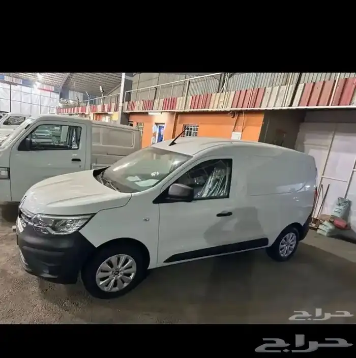 رينو فان بضاعه دوكر اكسبريس 2024 3