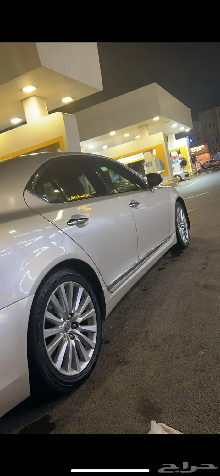 لكزس LS460 شورت 1