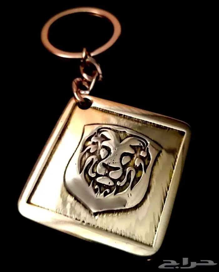 تصميم وتفصيل ميداليات بروشات استاندات تعليقات وهدايا فخمة 14