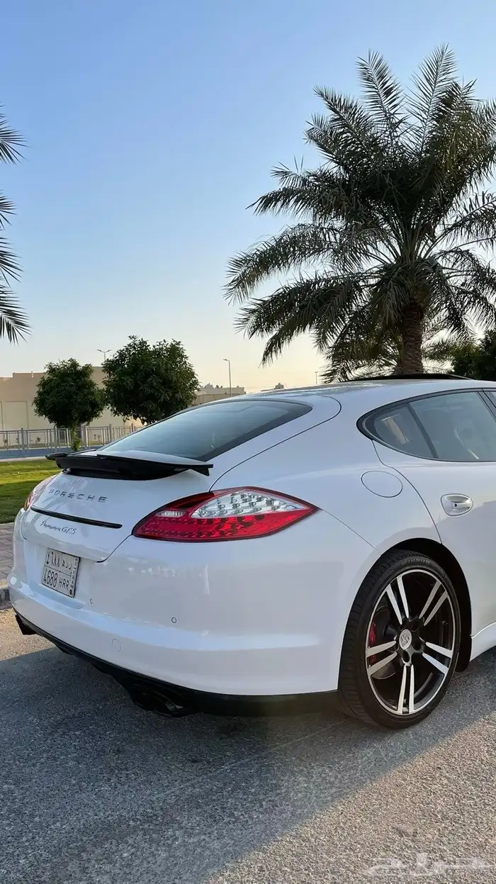 بورش باناميرا GTS 2013 3