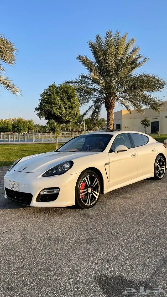 بورش باناميرا GTS 2013 7