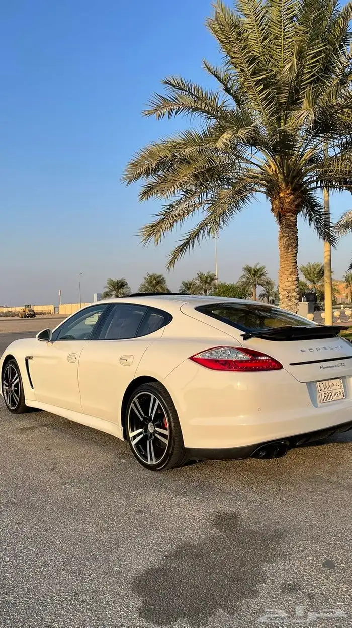 بورش باناميرا GTS 2013 6