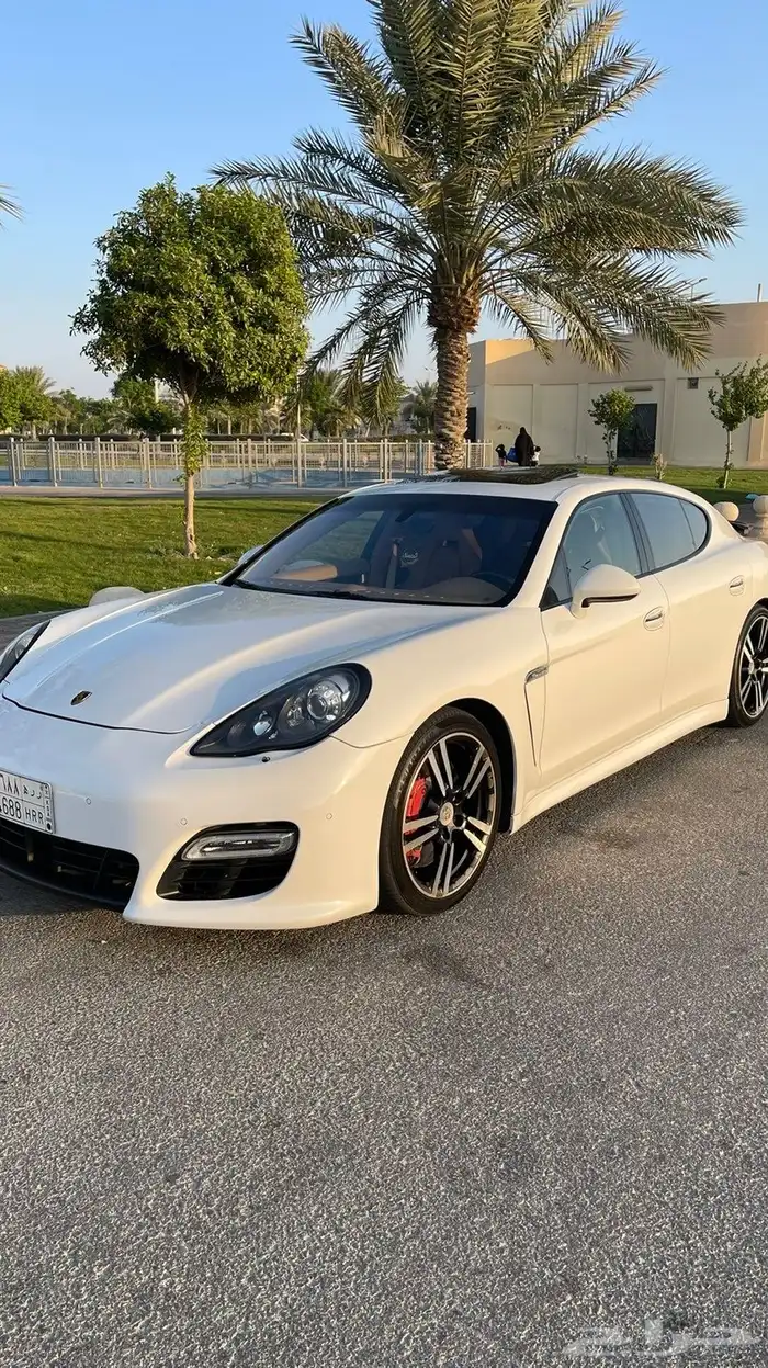 بورش باناميرا GTS 2013 0