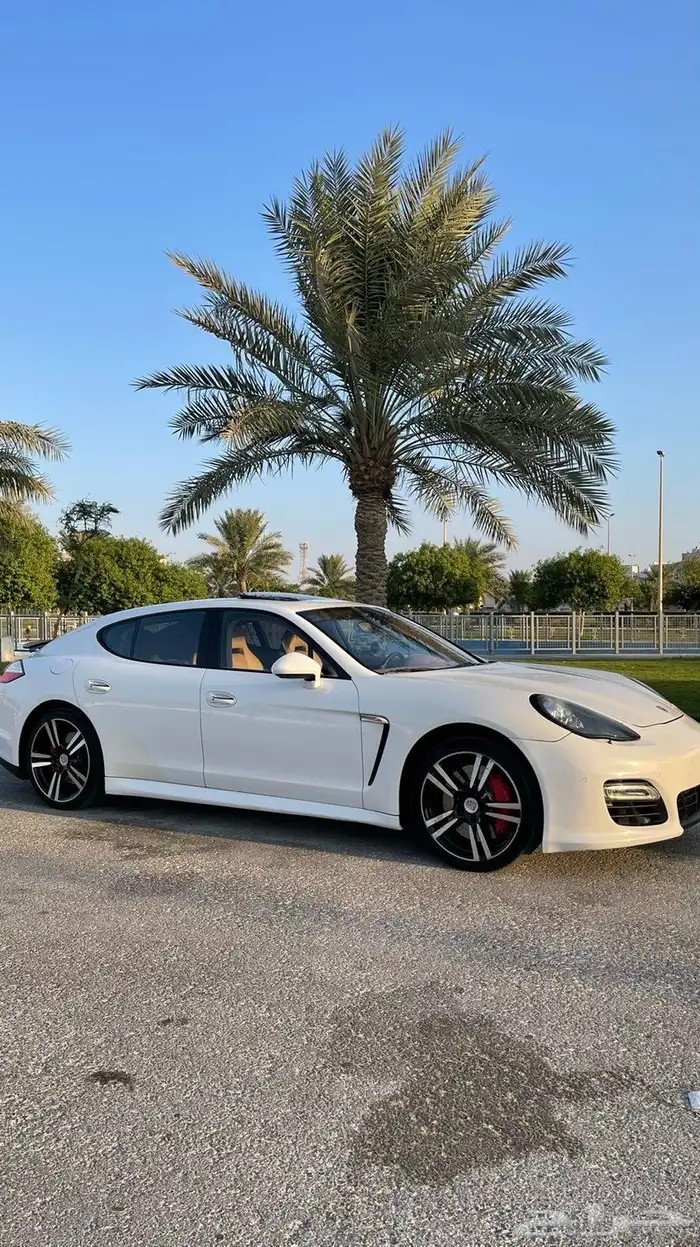 بورش باناميرا GTS 2013 8