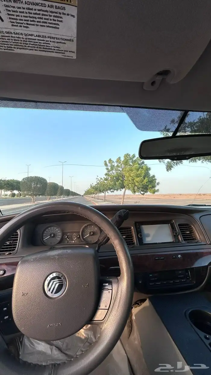 فورد جراند ماركيز 2010 7