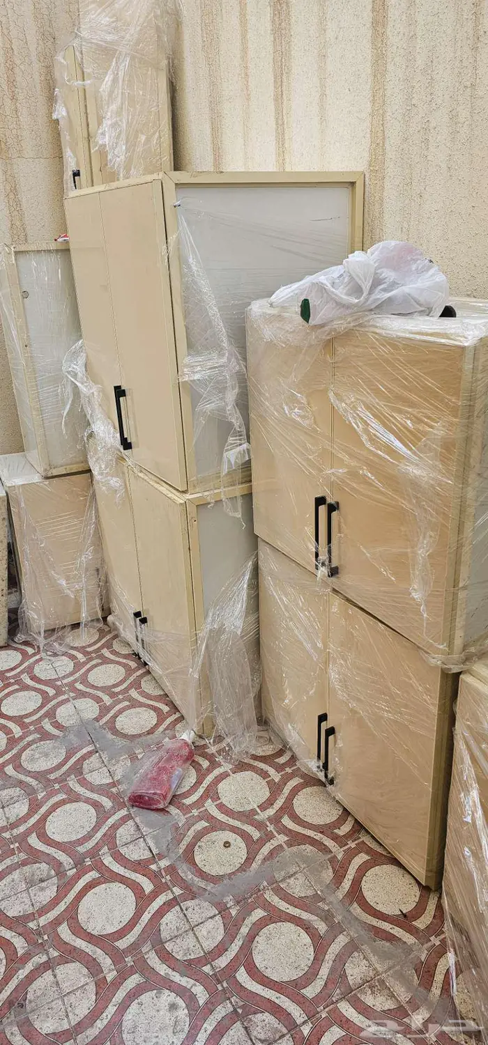مطبخ تفصيل كامل للبيع مع المجلى 4متر ونص 2