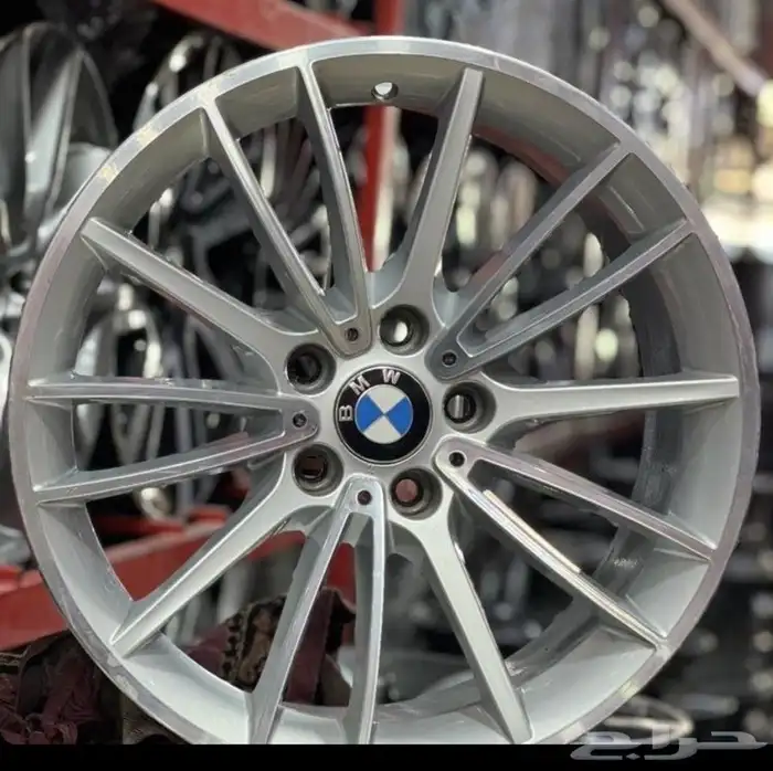 يوجد لدينا جنوط BMW مقاس 19 اصلي وكاله نضيف مره 2