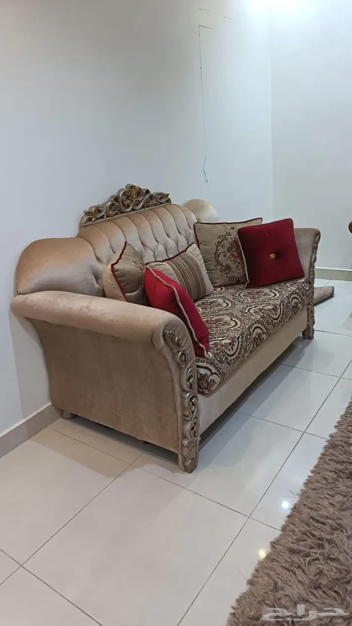 كنب للبيع نضيف جدا جدا 1