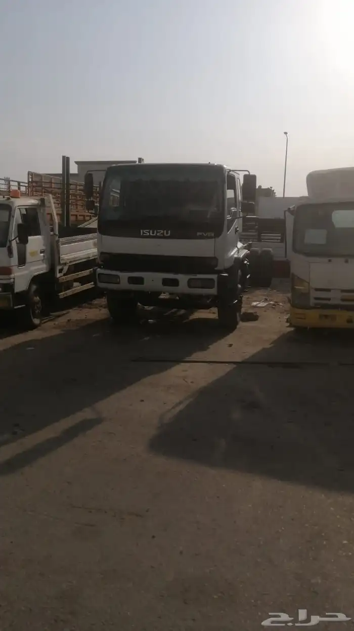 لوري ايسوزو 2008 FVR 1