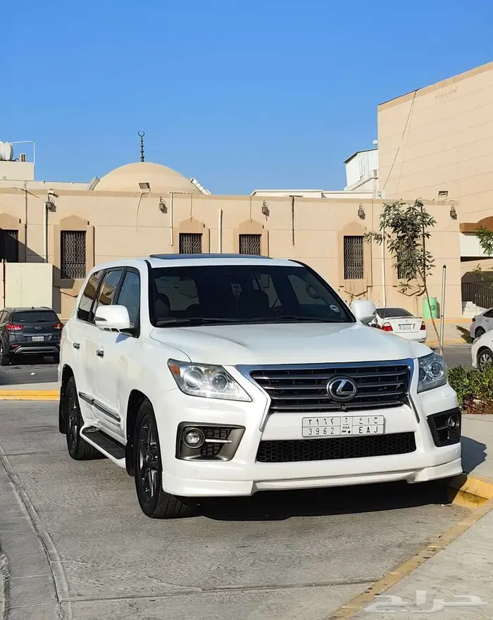 لكزس LX 570 موديل 2009 22