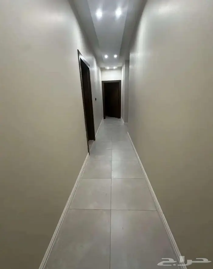 شقه للايجار قرية داركو 8