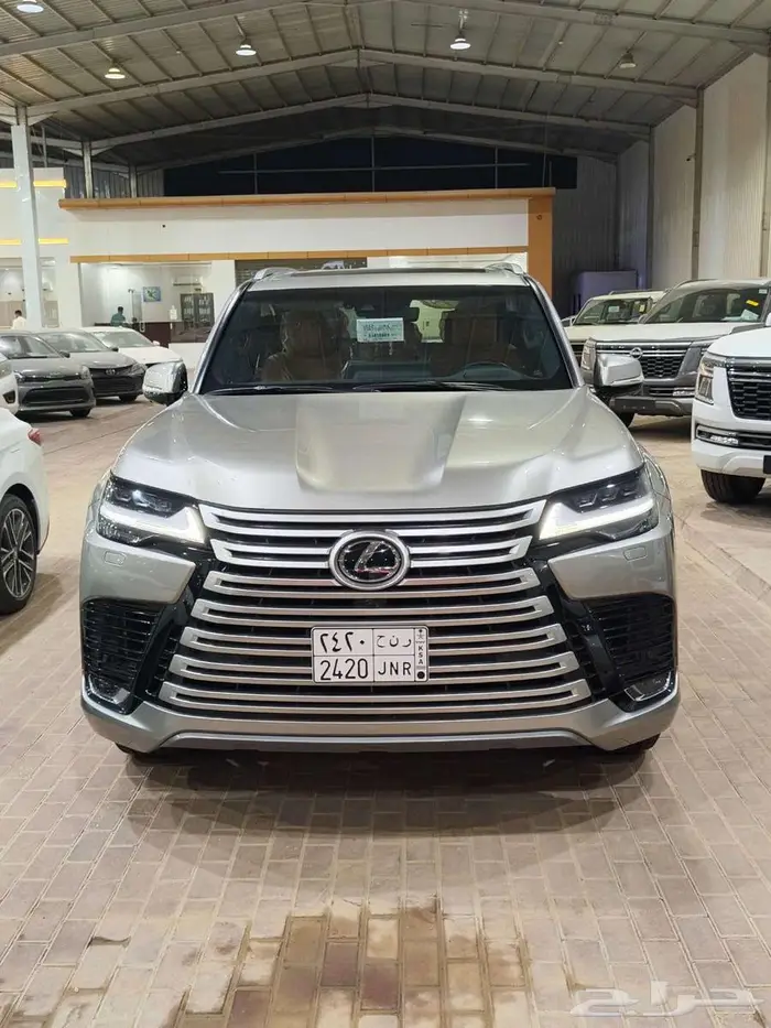 لكزس ( LX600 ) BB فل كامل 2024 خليجي ماشي ( 21 الف ) 0