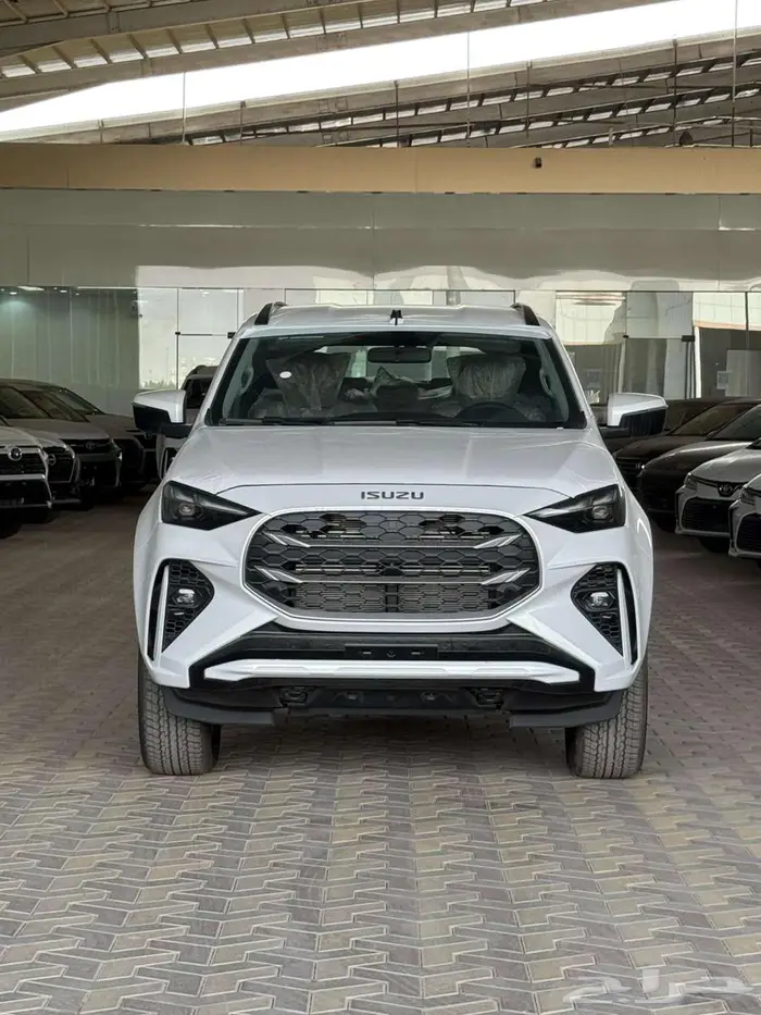 جيب ايسوزو MUX فل كامل دبل2025كاش وأقساط عن طريق البنك 2