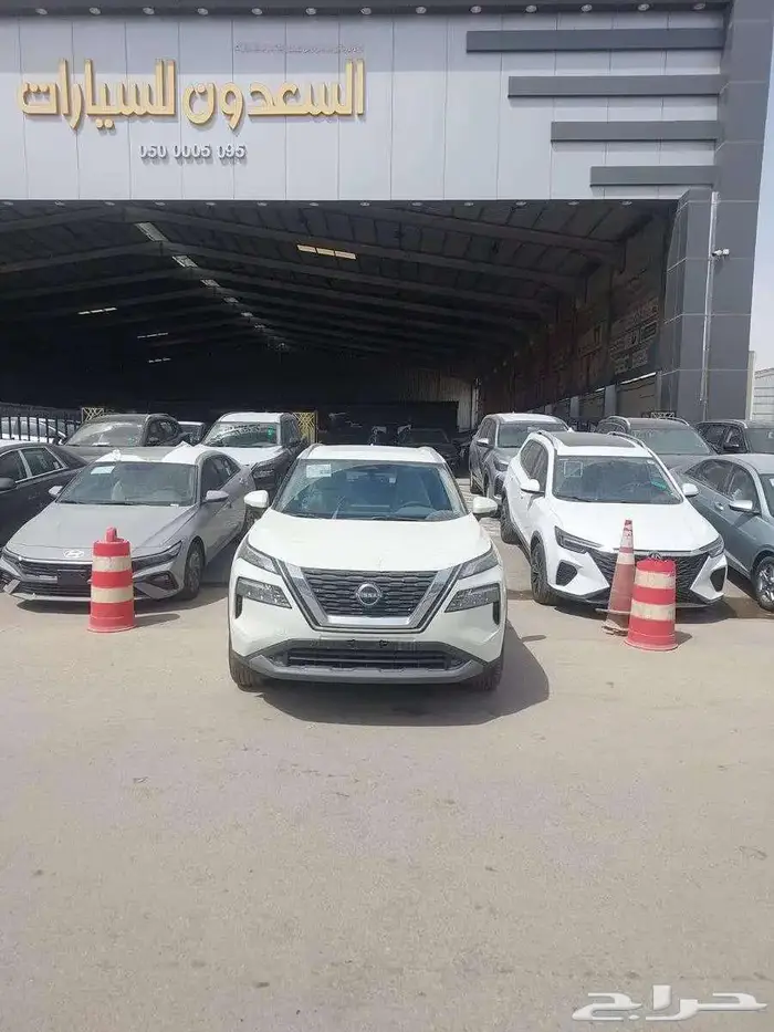 نيسان اكس تريل SV بلس موديل 2025 فتحه بانوراما 6