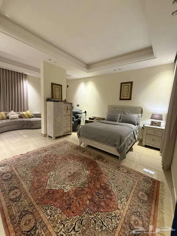 شقة للبيع في حي حطين بموقع مميز 3