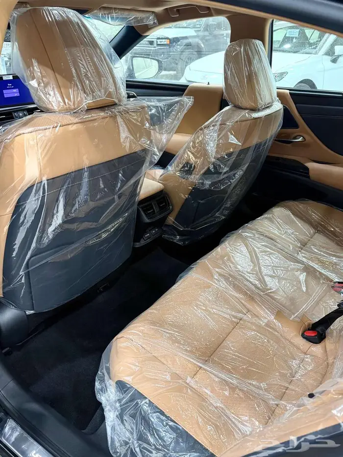 لكزس ES 350 CC نص فل سعودي 2025 جميع الالوان 17