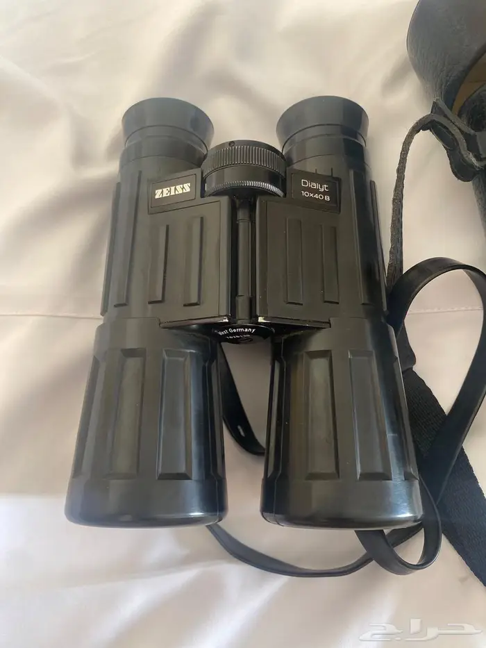 دربيل من شركة ZEISS 0
