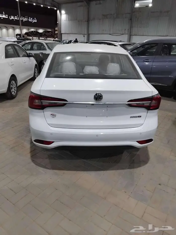 ام جي 5 ستاندر 2025 11