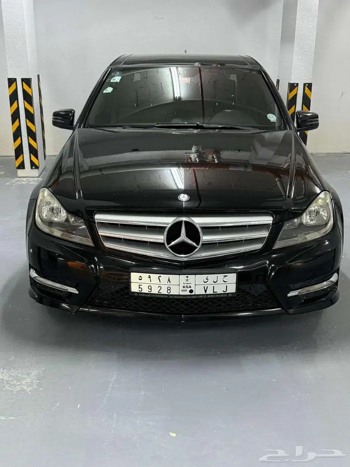 Mercedes C200 2012 AMG Blue Efficiency 0