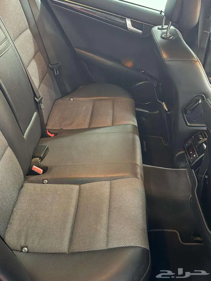 Mercedes C200 2012 AMG Blue Efficiency 5