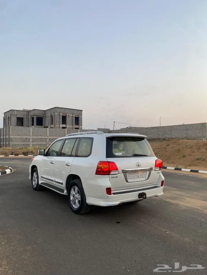 للبيع لاندكروزر 2014 0