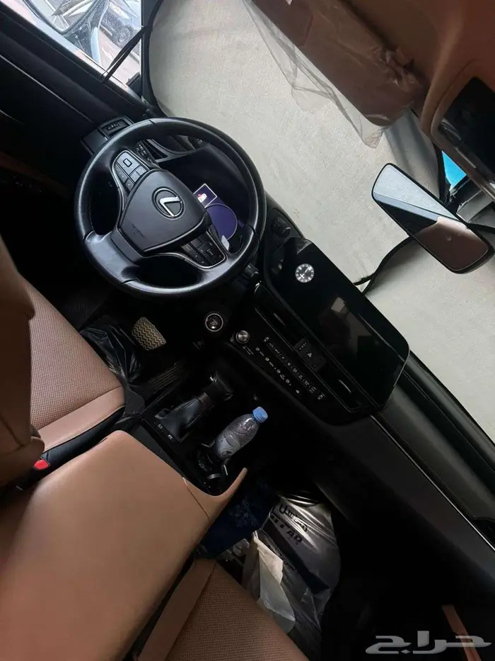 لكزس LS300 موديل 2023 0