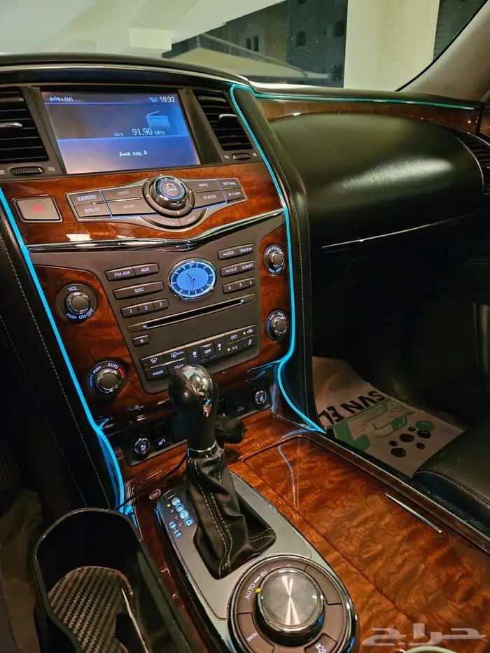 انفينتي QX80 2015 سعودي فل كامل أعلي فئة بحالة الوكالة 4