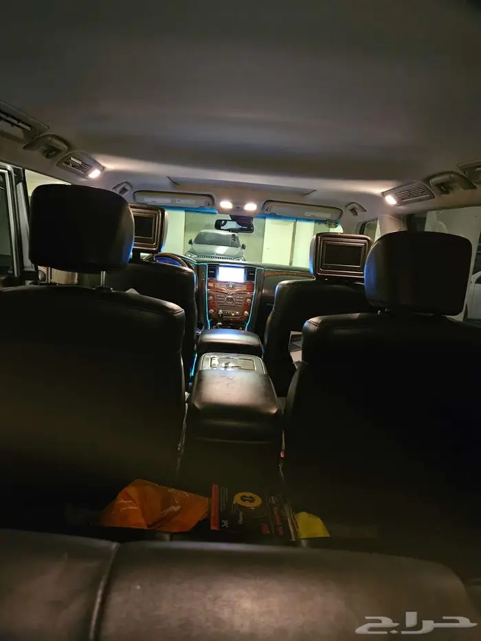 انفينتي QX80 2015 فل كامل بحالة الوكالة 7