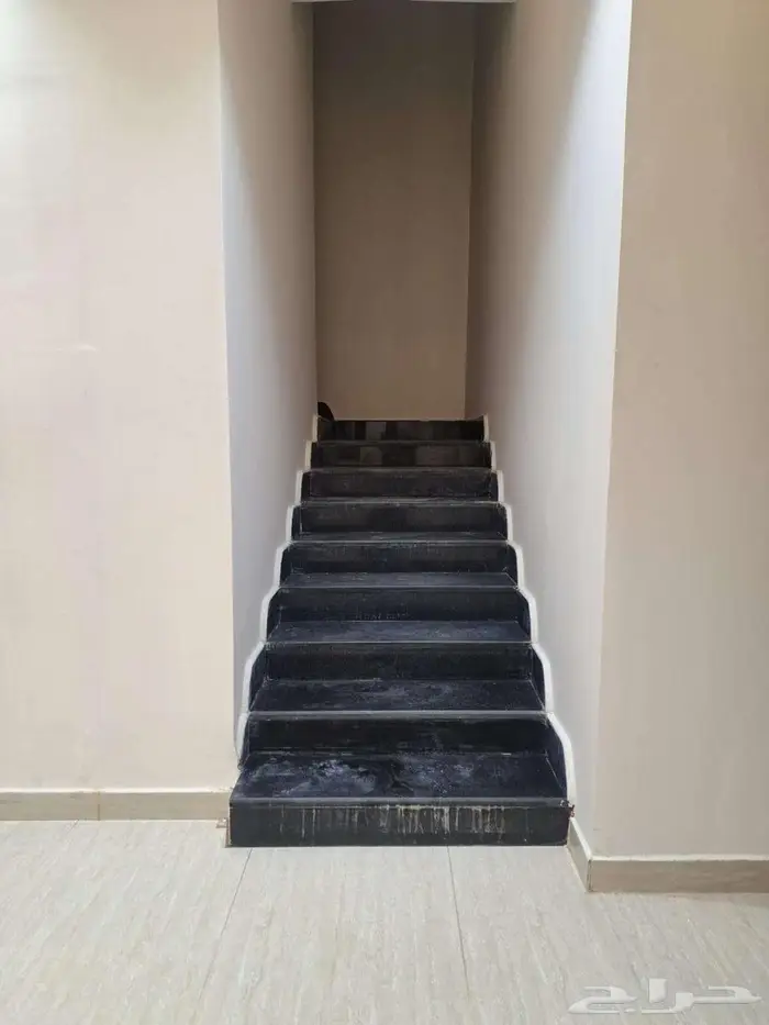 فيلا بحي السعادة للايجار جديدة 12