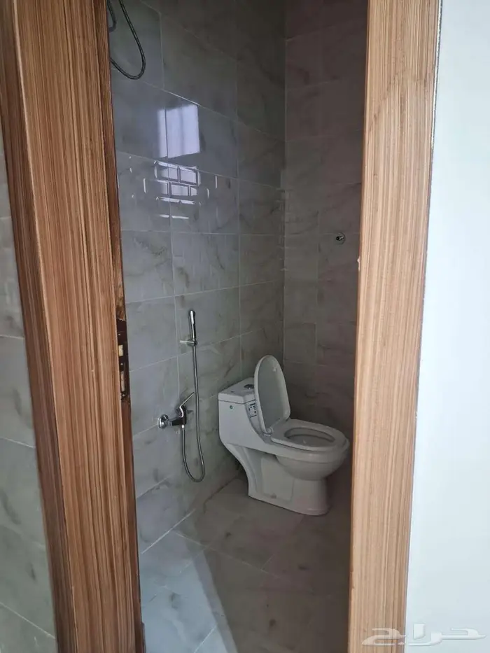 فيلا بحي السعادة للايجار جديدة 20