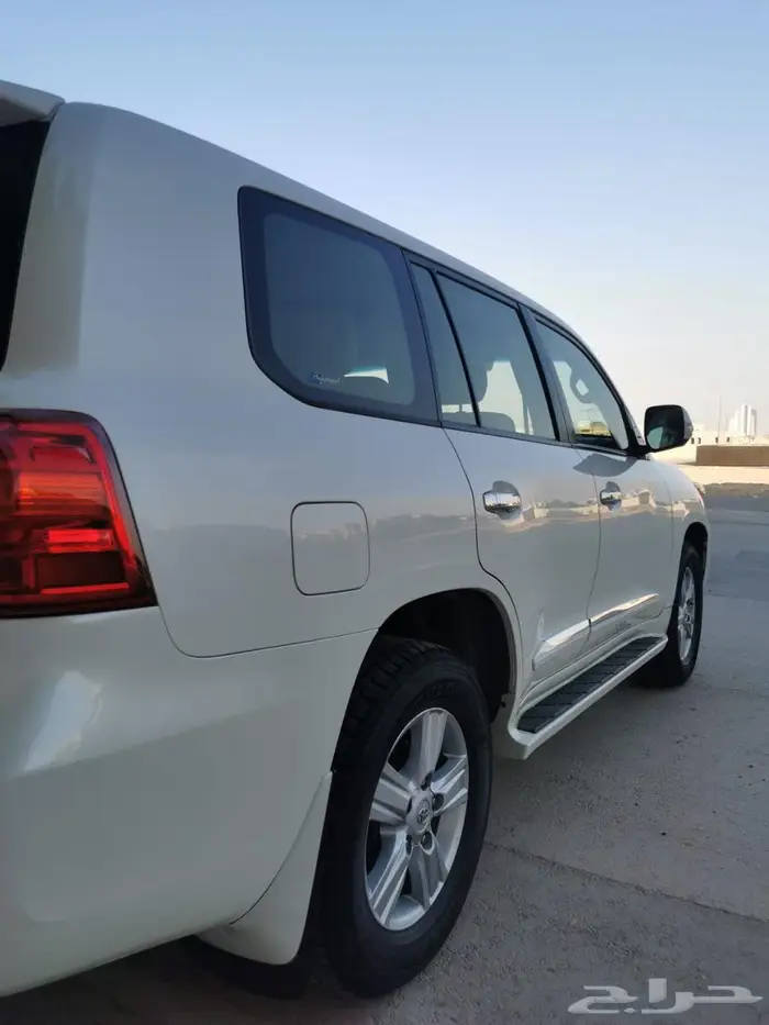 جيب لاندكروز GXR 2013 10