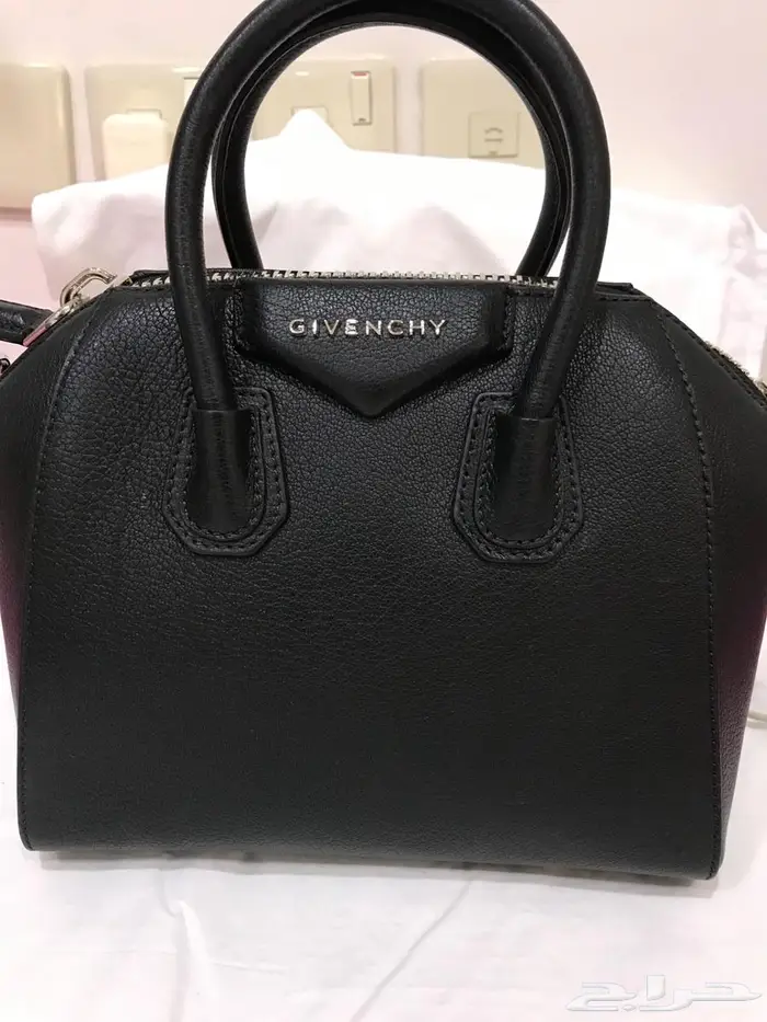 شنطة جيفنشي الاصلية للبيع 5