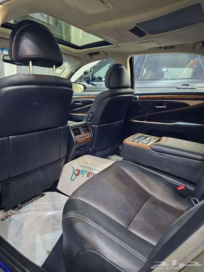 لكزس LS 600HL سعودى 2015 6