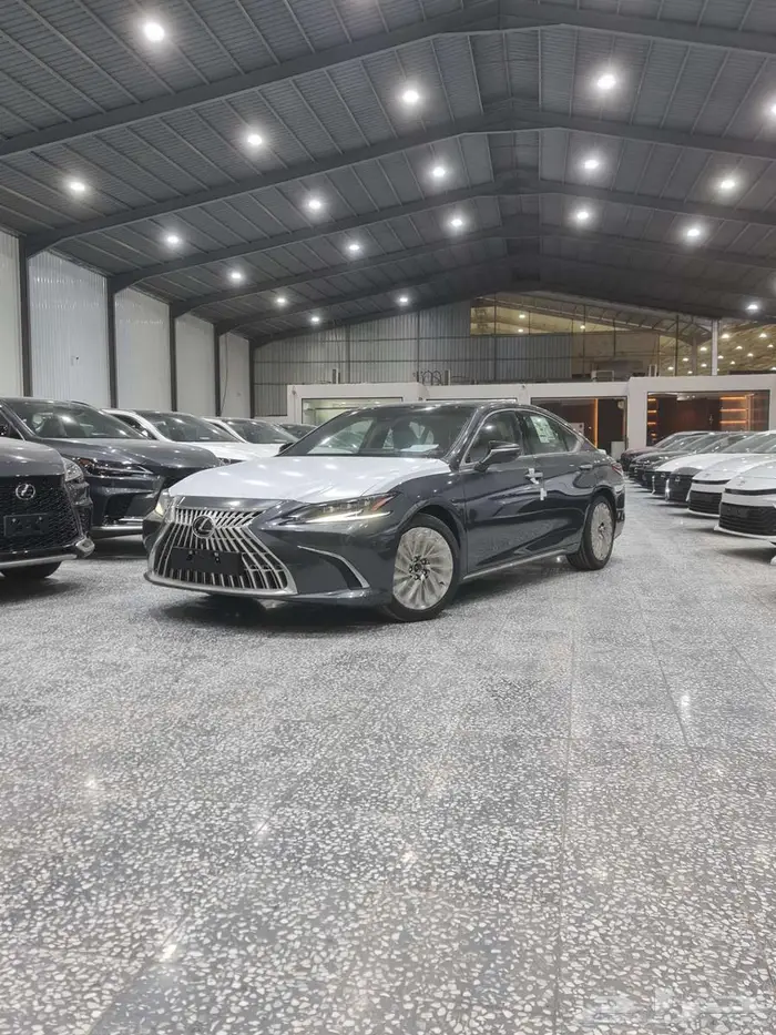 لكزس ES 350 dd فل كامل 2025 1