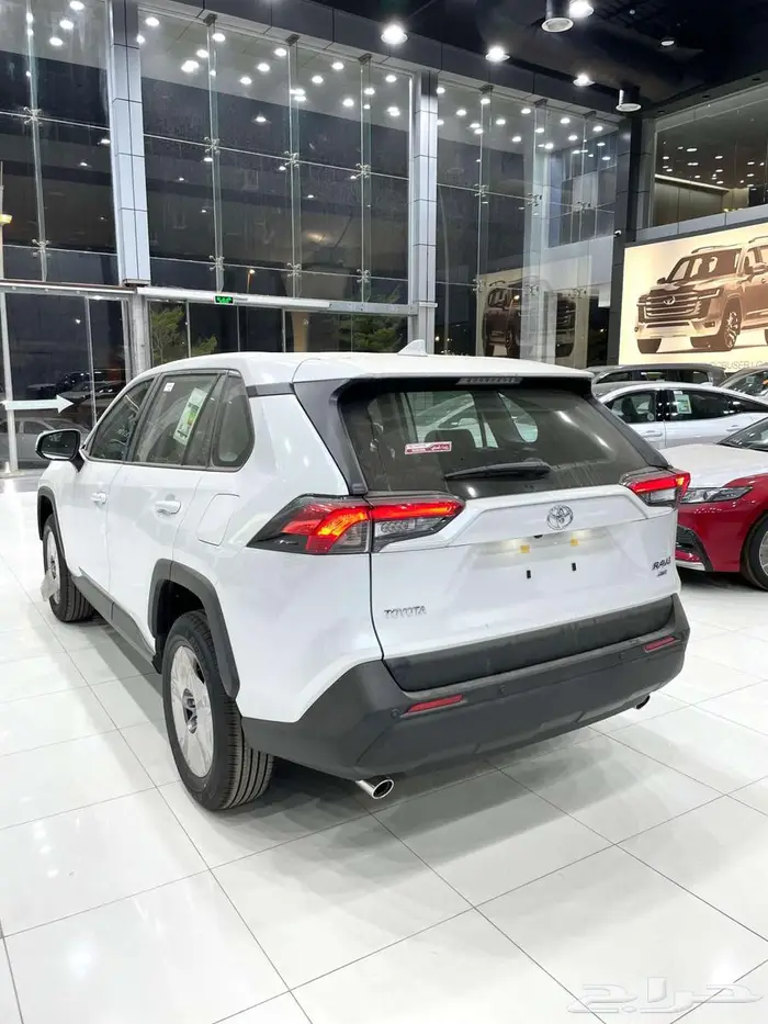 تويوتا راف فور LE دبل سعودي 2025 5