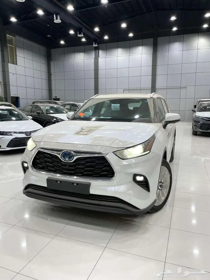 تويوتا هايلاندر ليمتيد 2025 سعودي 1