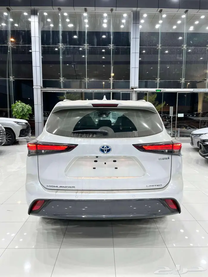 تويوتا هايلاندر ليمتيد 2025 سعودي 7