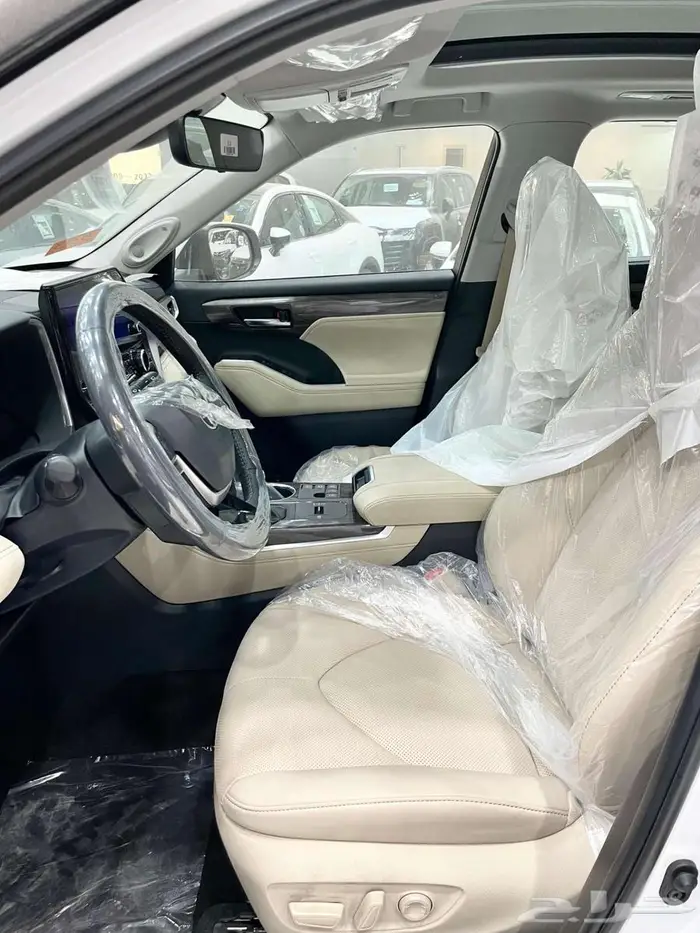 تويوتا هايلاندر ليمتيد 2025 سعودي 28