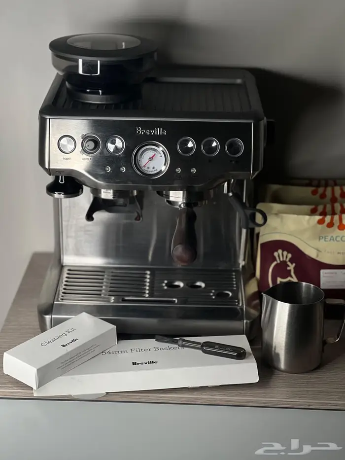 ماكينة قهوة بريفيل باريستا اكسبرس breville 1