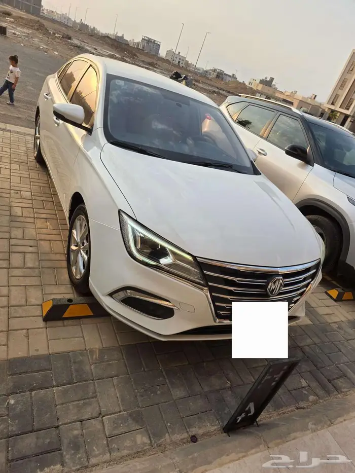 للبيع سياره MG 1