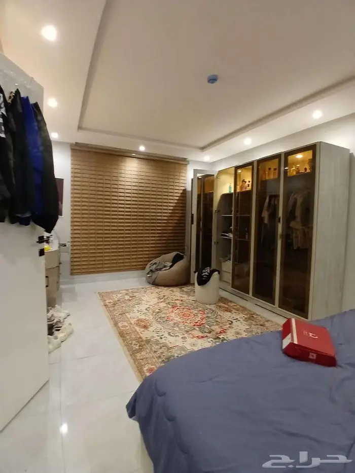 شقة دوبلكس مؤثثة بالكامل في مجمع سكني بحي طويق 10